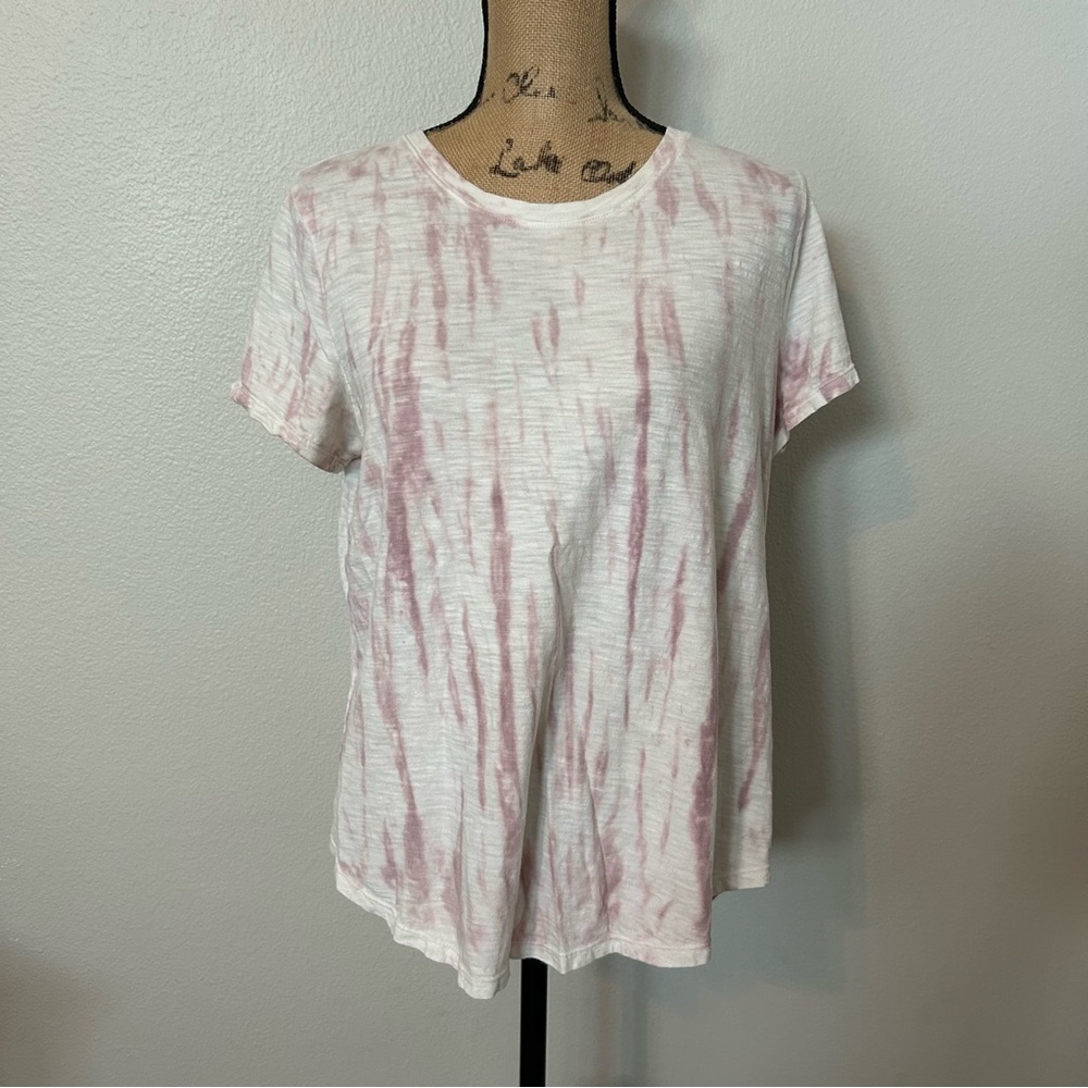 Old Navy Women's Short Sleeve Tee in Pink and White